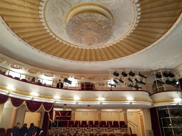 Оренбуржцев, несмотря на запрет массовых мероприятий, ждет «Ночь в театре» Оренбуржцев, несмотря на запрет массовых мероприятий, ждет «Ночь в театре»