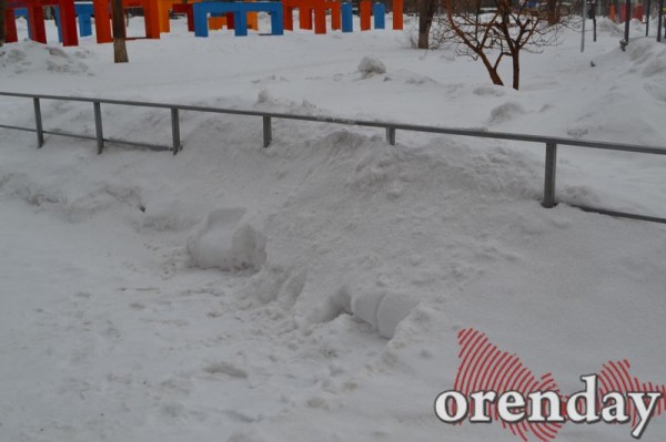 Самый чистый двор в городе - у дома, где живет прокурор Оренбургской области