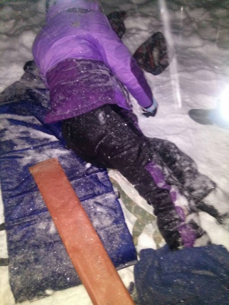 В Оренбурге пьяная пассажирка снегохода получила травму (18+)