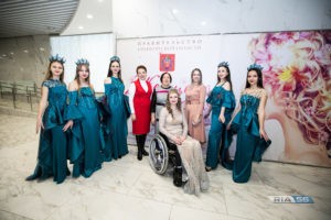 Денис Паслер наградил победительниц конкурса &laquo;Женщина Оренбуржья&raquo;