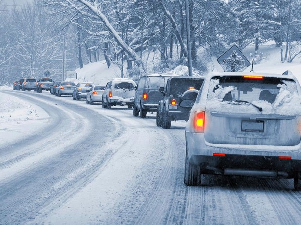 На некоторых дорогах в Оренбуржье возобновили движение