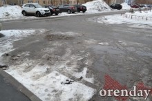 Самый чистый двор в городе - у дома, где живет прокурор Оренбургской области