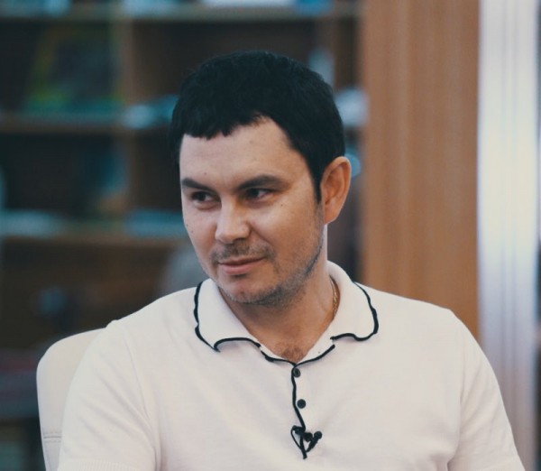 Виктор Железнов опроверг информацию о своем задержании в аэропорту