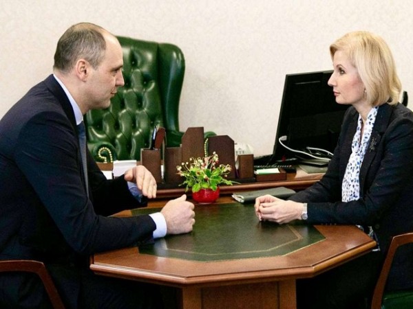 Оренбуржцы подали около 340 заявлений за заключение соцконтрактов