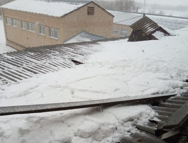 Обстоятельства&nbsp;обрушения кровли&nbsp;школы в Ташлинском районе выяснит прокуратура