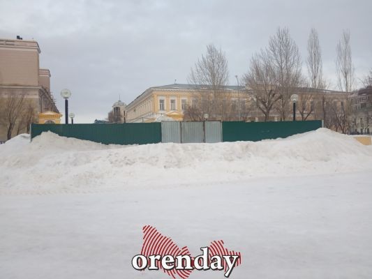 Оренбургские чиновники с памятником Ленину, похоже, все-таки &laquo;сыграли в ящик&raquo;