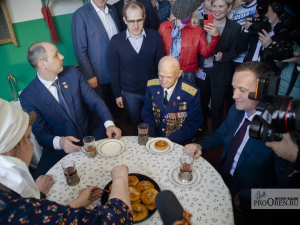 В Оренбурге открыли после реставрации музей-квартиру Юрия и Валентины Гагариных