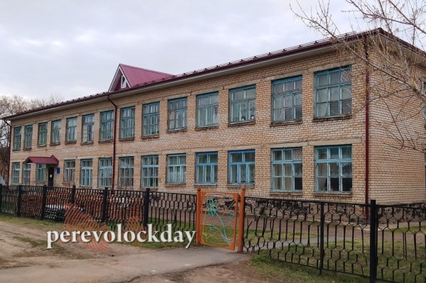 В Зазеркалье: администрация Переволоцкого района потратила на свой PR 135 000 рублей