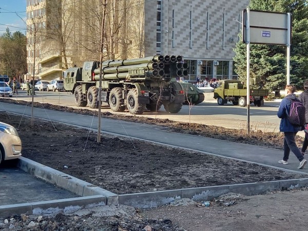 В Оренбурге во время репетиции Парада Победы впервые прошел танк Т-34