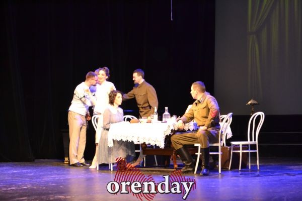 Вместо работы оренбургские вице-губернаторы играли в спектакле