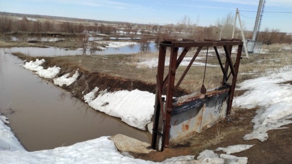 Оренбург к предстоящему паводку готов Оренбург к предстоящему паводку готов