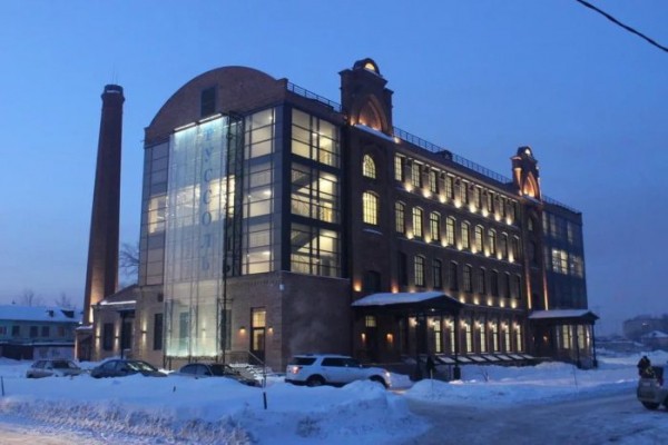 &laquo;Если бы хотели сохранить, а не раздавали аферистам&raquo;. Сергей Черный раскритиковал оренбургские власти за исторические усадьбы