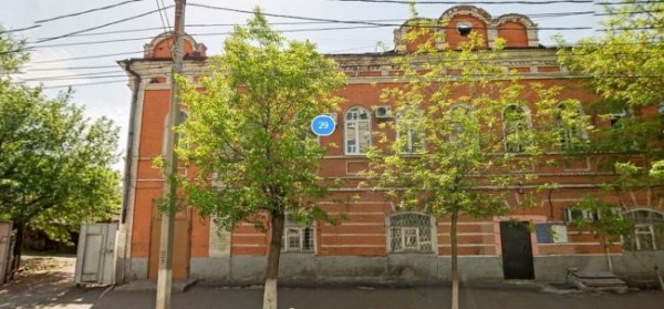 Аренда исторических особняков в центре Оренбурга за рубль: правда или действие