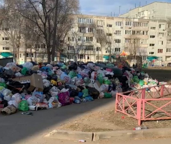 Денис Паслер: Люди абсолютно справедливо жалуются на мусор