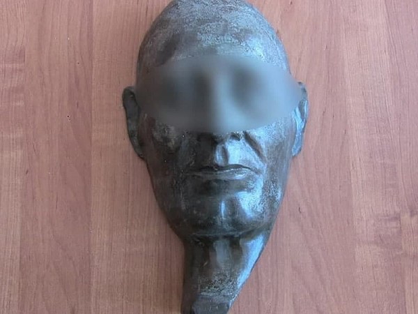 В Саракташском районе задержали подозреваемого в краже с сельской могилы