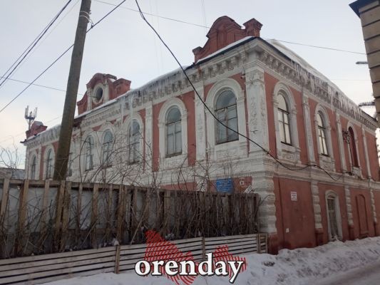 Аренда исторических особняков в центре Оренбурга за рубль: правда или действие