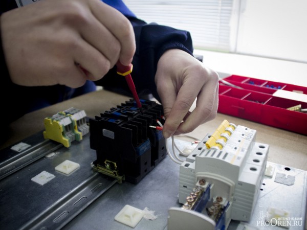 Оренбургским родителям могут компенсировать расходы на семейное обучение детей