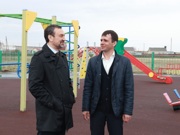 Вице-губернатор Оренбуржья Игорь Сухарев побывал с очередной рабочей поездкой на востоке области