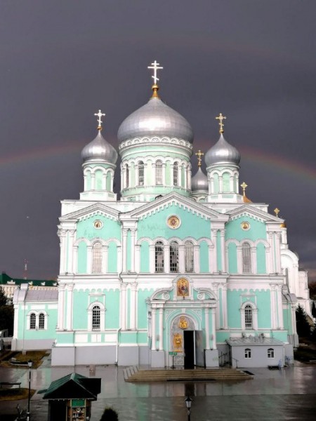 Уникальная икона из Дивеево приехала в оренбурский Свято-Успенский женский монастырь