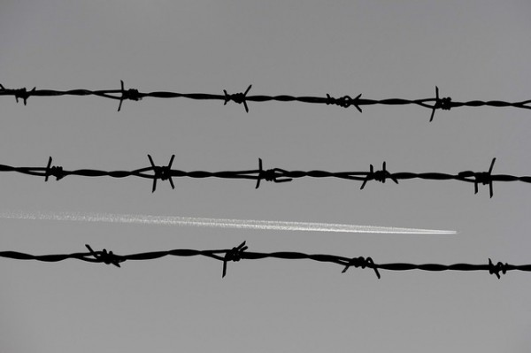 Оренбуржец разбил окно и похитил газовую колонку, которой расплатился с таксистом