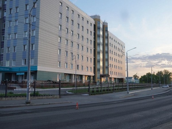 В Оренбурге отремонтируют 9 дорог к медучреждениям