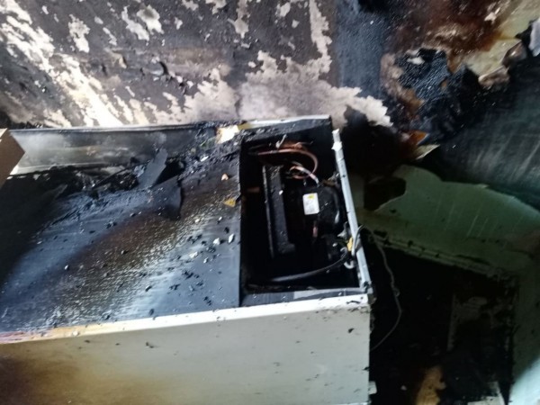 В Орске из горящей квартиры вынесли мужчину без сознания
В Орске из горящей квартиры вынесли мужчину без сознания