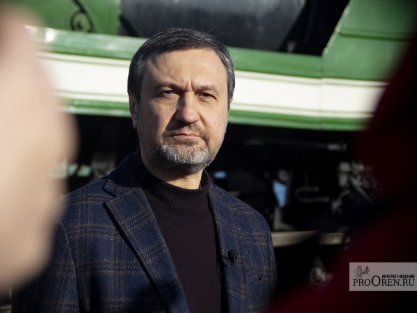 СМИ: Вице-губернатор Игорь Сухарев уйдет работать в администрацию президента СМИ: Вице-губернатор Игорь Сухарев уйдет работать в администрацию президента