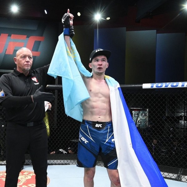 &laquo;Сражался, чтобы вернуться&raquo; Дамир Исмагулов одержал четвертую победу в UFC