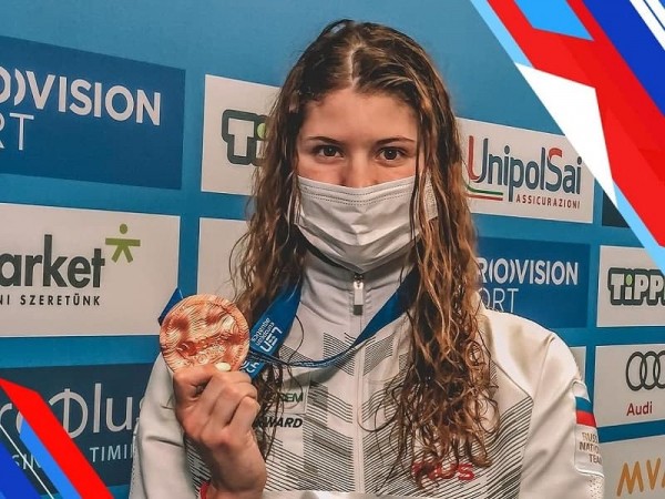 Пловчиха из Оренбуржья Мария Каменева завоевала три медали на чемпионате Европы