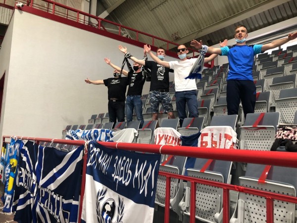 ФК "Оренбург" разгромил "Иртыш" и вышел в Российскую Премьер-Лигу