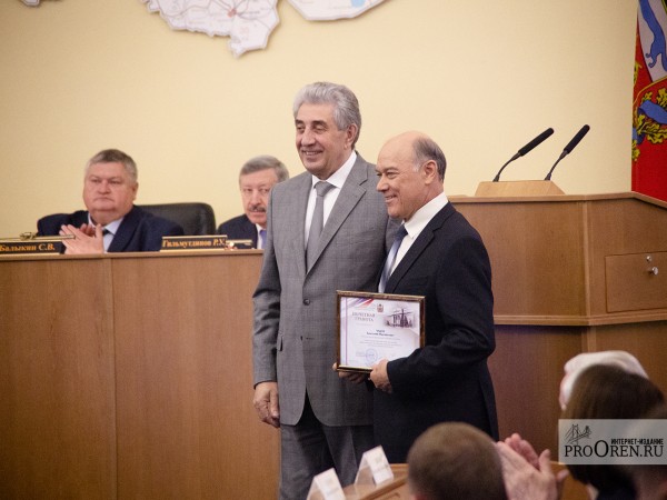 Оренбургская оппозиция раскритиковала отчет омбудсмена по правам человека Оренбургская оппозиция раскритиковала отчет омбудсмена по правам человека