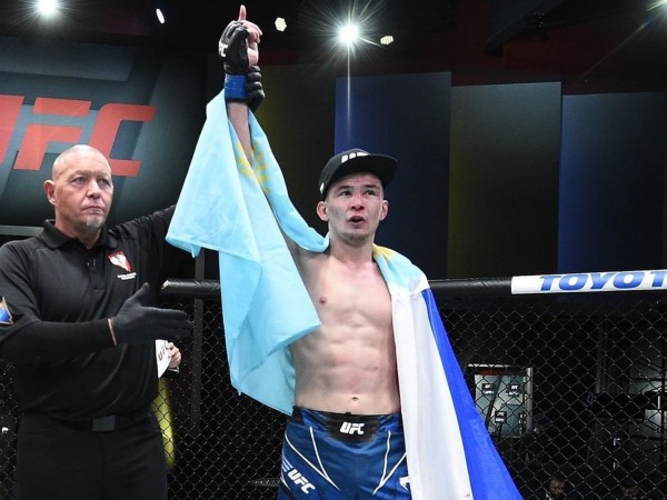 Оренбургский боец Дамир Исмагулов одержал четвертую победу в UFC