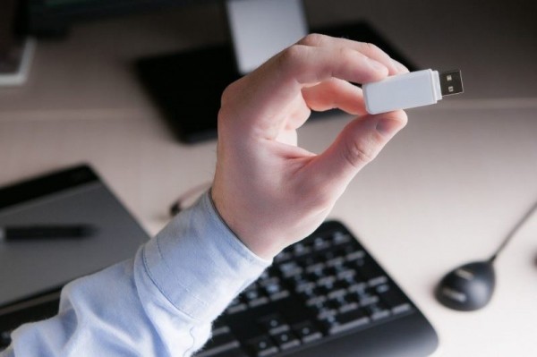 В налоговых инспекциях Оренбуржья можно получить бесплатную квалифицированную электронную подпись