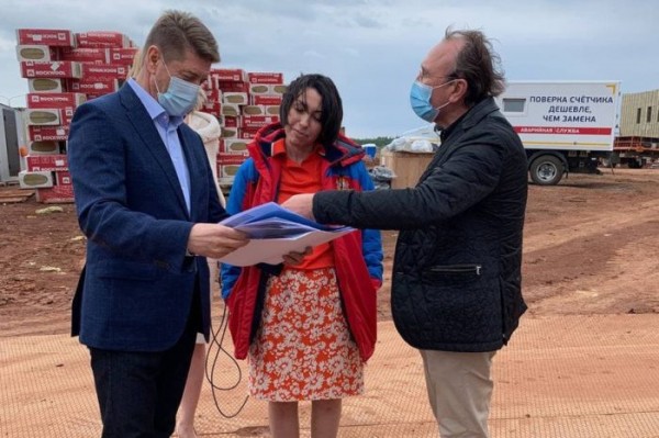 В Оренбурге строительство новой детской больницы идет с опережением графика