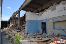 В Оренбурге на проспекте Победы уходит в историю торговый комплекс &laquo;Мир&raquo;