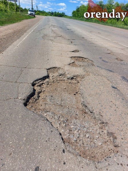 Дорога от Бугуруслана до Заглядино - отнюдь не загляденье Дорога от Бугуруслана до Заглядино - отнюдь не загляденье