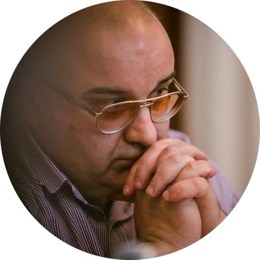 Баннеры с изображением Аникеева - это, оказывается, социальная реклама