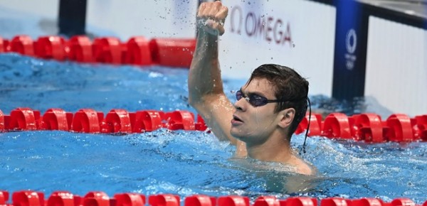 Новотройчанин Евгений Рылов принес сборной России первое за 25 лет олимпийское золото в плавании