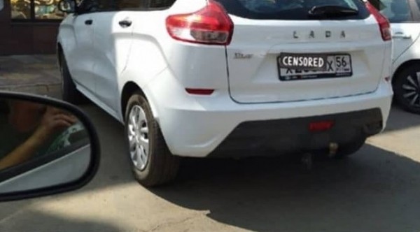 В Бузулуке нашли горе-родителей, которые оставили маленького ребенка в машине на солнцепёке