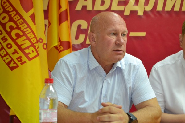 Всё больше оренбуржцев выступают против принудительной вакцинации от коронавируса