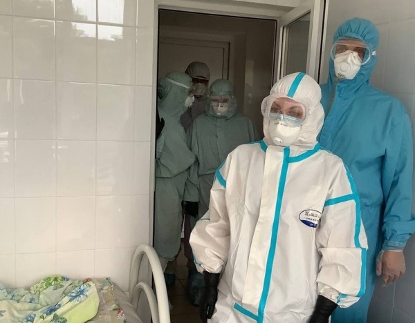 Отличники вакцинации и непривитые учителя: Татьяна Савинова рассказала, как притормозить пандемию в Оренбуржье