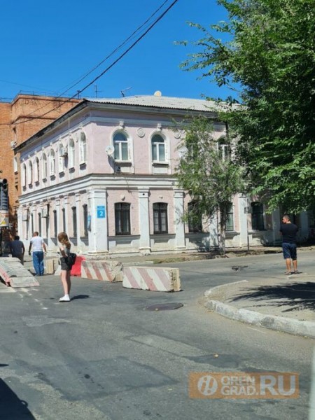 Оренбургским автомобилистам разрешат ездить по площади Ленина