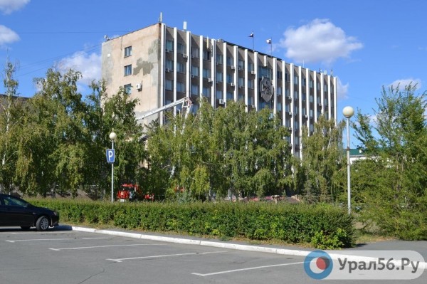 Стали известны имена победителей конкурса «Человек года» в Орске. Их фото разместят на городской доске почета
Стали известны имена победителей конкурса «Человек года» в Орске. Их фото разместят на городской доске почета