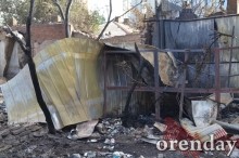 Пожарные спасали административные здания, а не наши дома: погорельцы - о пожаре в центре Оренбурга Пожарные спасали административные здания, а не наши дома: погорельцы - о пожаре в центре Оренбурга