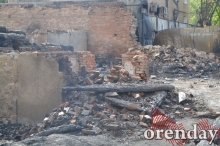 Пожарные спасали административные здания, а не наши дома: погорельцы - о пожаре в центре Оренбурга Пожарные спасали административные здания, а не наши дома: погорельцы - о пожаре в центре Оренбурга