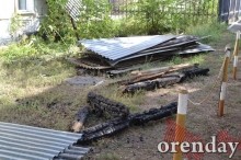 Пожарные спасали административные здания, а не наши дома: погорельцы - о пожаре в центре Оренбурга Пожарные спасали административные здания, а не наши дома: погорельцы - о пожаре в центре Оренбурга