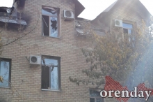 Пожарные спасали административные здания, а не наши дома: погорельцы - о пожаре в центре Оренбурга Пожарные спасали административные здания, а не наши дома: погорельцы - о пожаре в центре Оренбурга