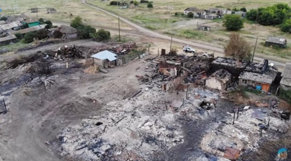В Кирсаново два инвалида выживают в полуразрушенном доме и с ужасом ждут осени