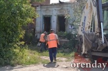 Пожарные спасали административные здания, а не наши дома: погорельцы - о пожаре в центре Оренбурга Пожарные спасали административные здания, а не наши дома: погорельцы - о пожаре в центре Оренбурга