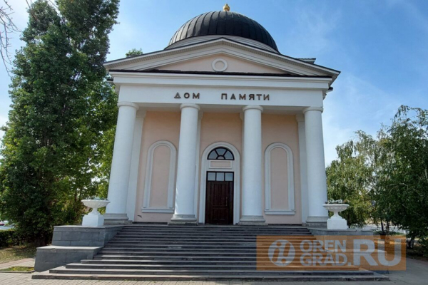 В Доме памяти открылась выставка, посвященная трем градоначальникам Оренбурга В Доме памяти открылась выставка, посвященная трем градоначальникам Оренбурга